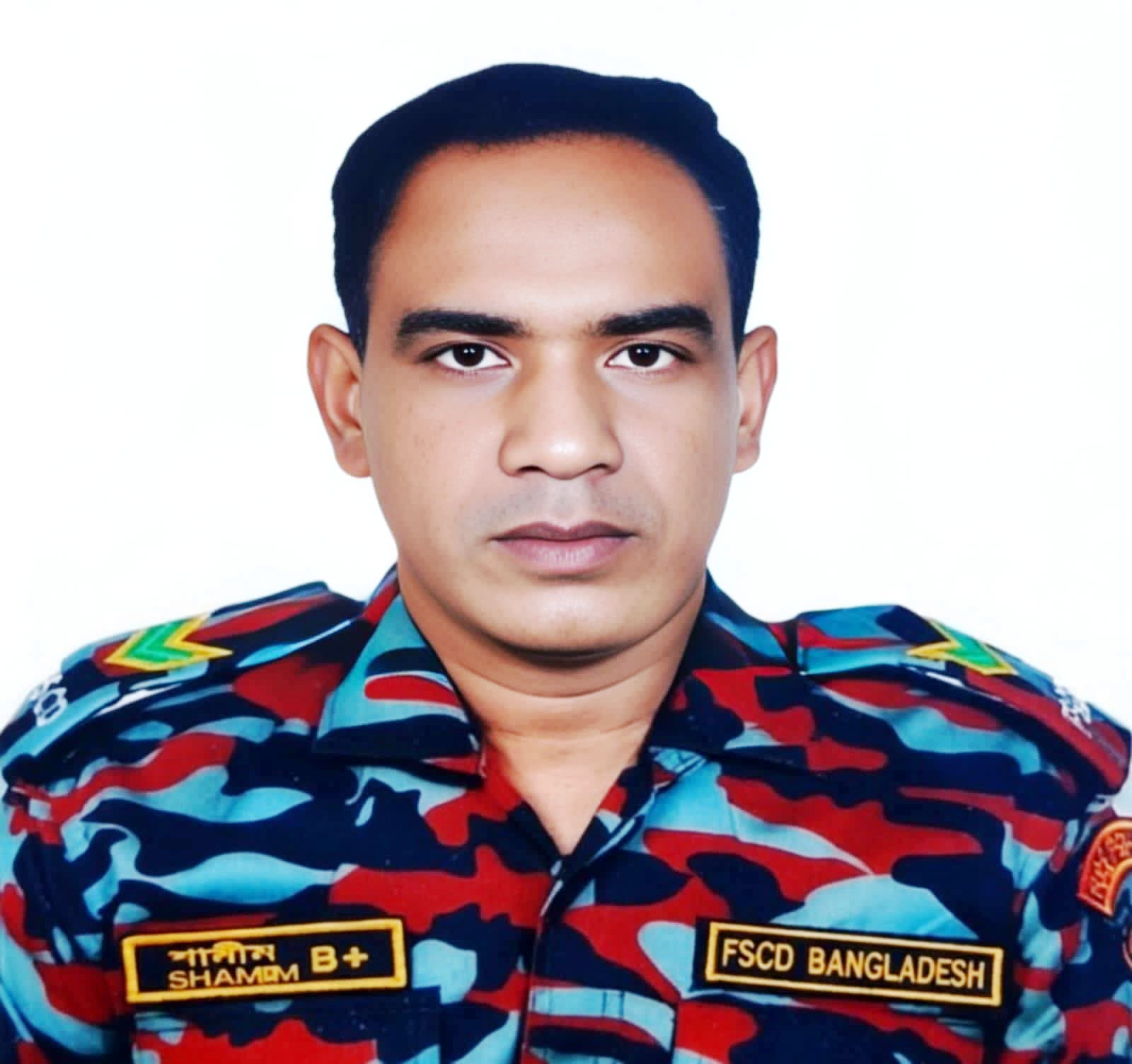 টঙ্গীতে অগ্নিকাণ্ডে ফায়ার ফাইটারের মৃত্যু, রাঙ্গুনিয়ায় সহকর্মীদের শোক