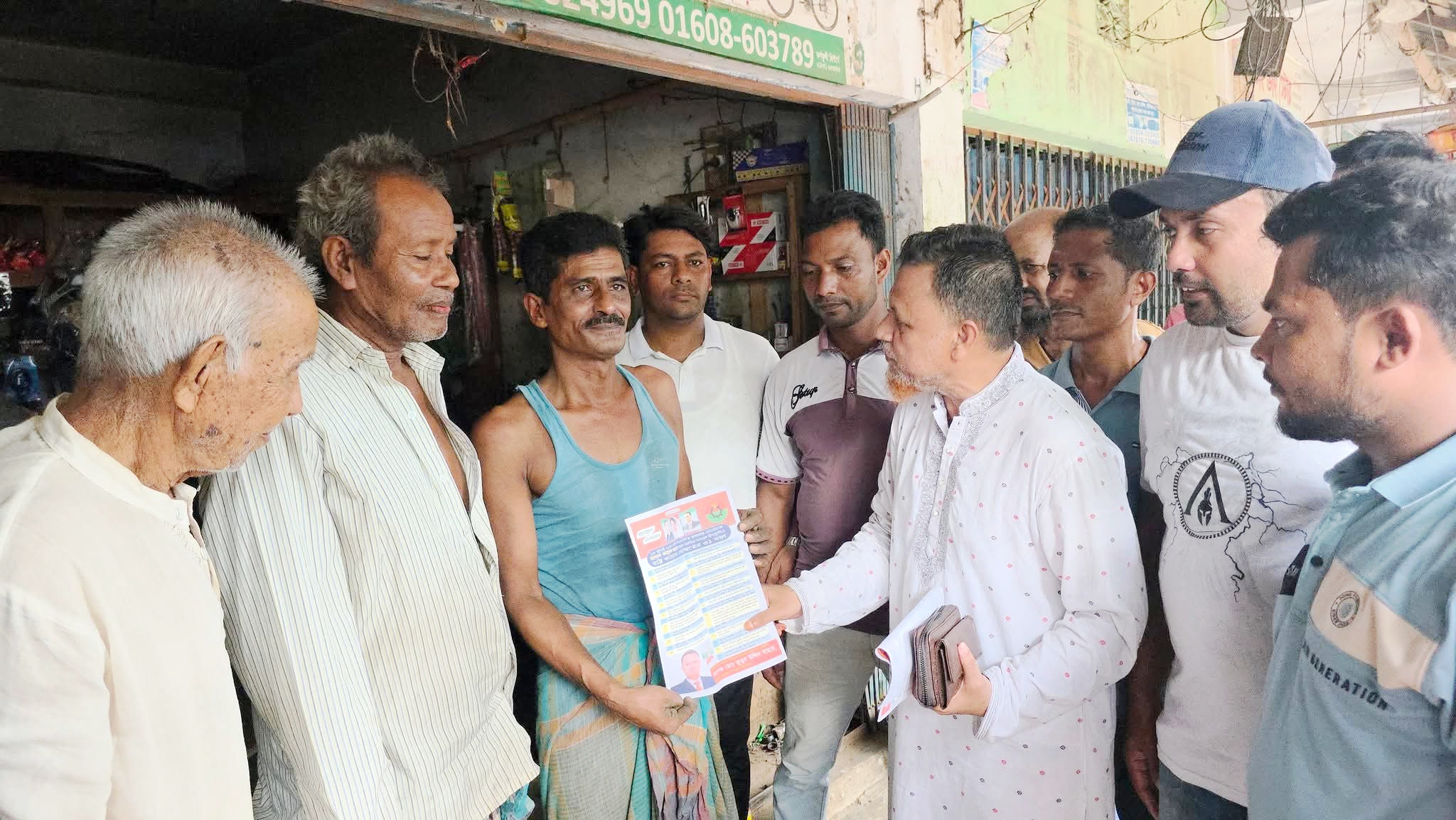 ধানের শীষে ভোট চাইলেন অধ্যাপক কুতুবউদ্দিন বাহার