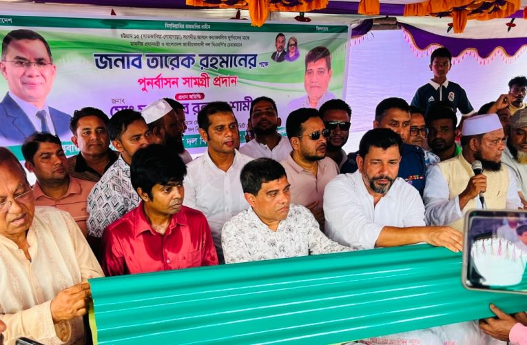 ‘বন্যার পানি নেমেছে, দুর্ভোগ শেষ হয়নি; এখন প্রয়োজন পুনর্বাসন’: মাহবুবের রহমান শামীম