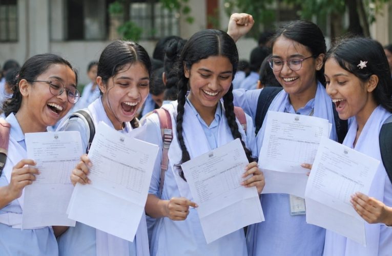 এসএসসি ও সমমানের ফল প্রকাশ: রাঙ্গুনিয়ায় এসএসসিতে পাসের হার ৫৩.৫৫, দাখিলে ৫৯.৬৫ ও ভোকেশনালে ৬০.১৫ শতাংশ