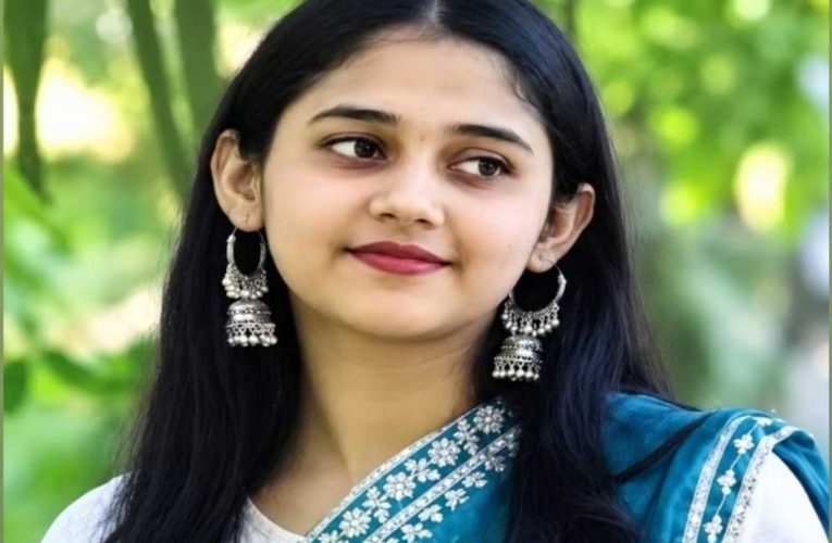 কক্সবাজারে ইজিবাইকের চাকায় ওড়না পেঁচিয়ে নারী পর্যটকের মৃত্যু