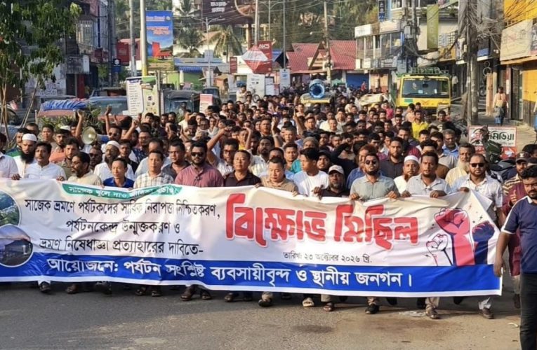 সাজেকের পর্যটন খাত বাঁচাতে সরকারের হস্তক্ষেপ চান ব্যবসায়ীরা